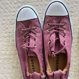 Converse Pink Sneakers great condition size 8